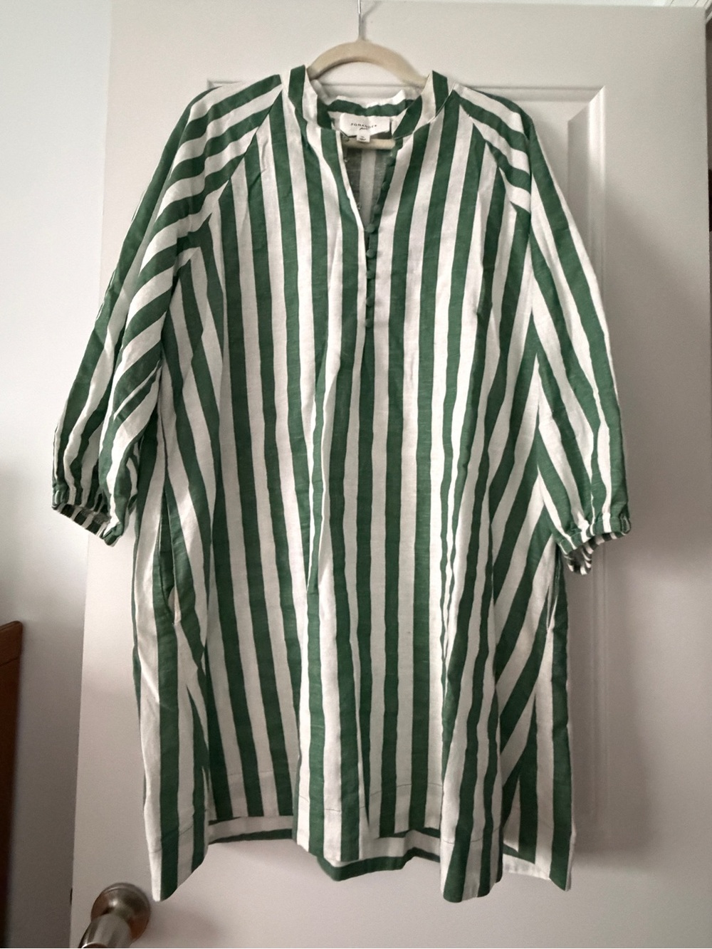 Tuckernuck Pomander Place Maryse Mini Caftan- Size XL - Picture 5 of 5